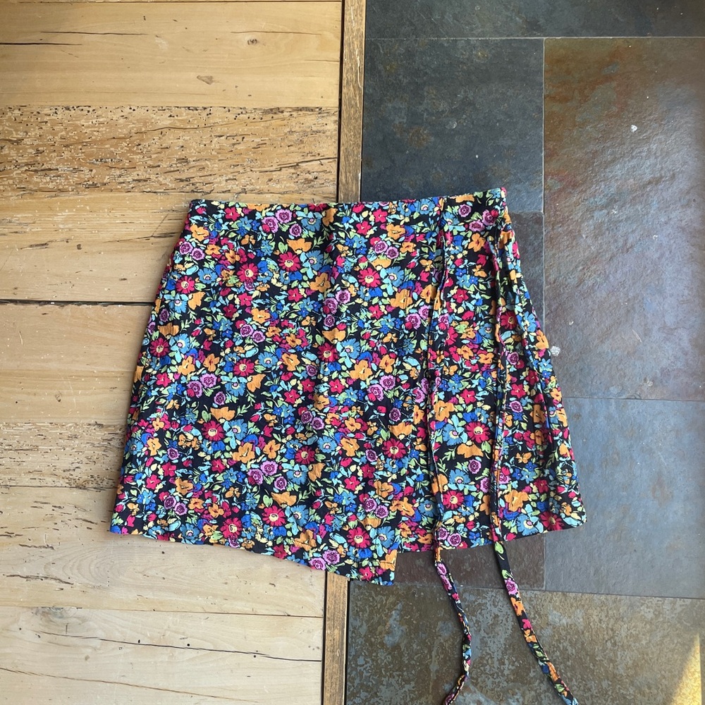 Floral miniskirt